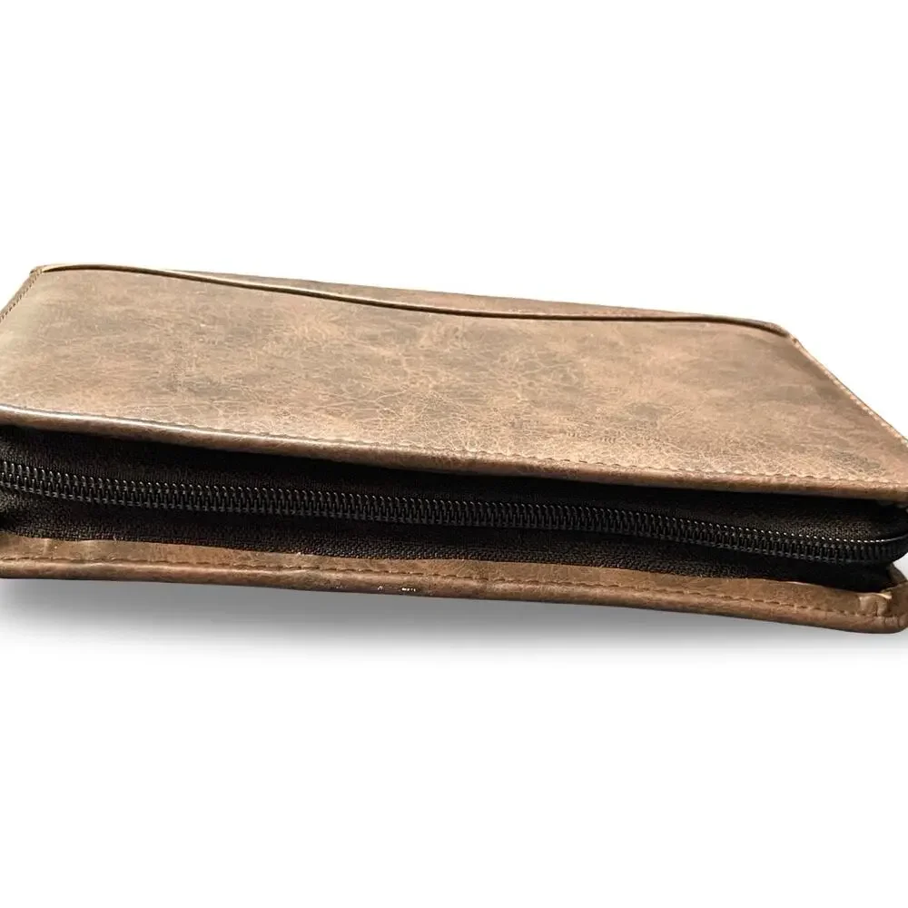 Day-Timer Distressed Brown Faux Leather Zip Around Planner Binder Organizer